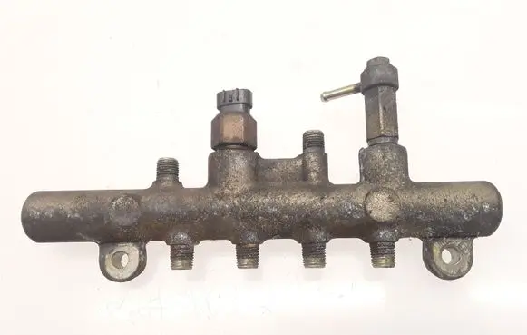 Mazda 6 Fuel main line pipe