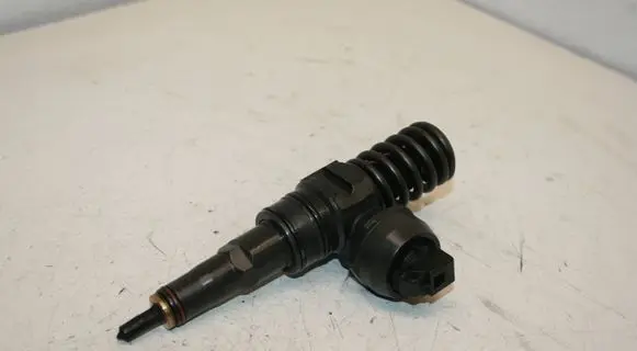 Ford Galaxy Fuel injector 038130073AK 0414720038