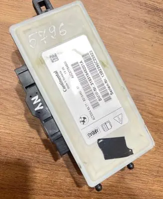 BMW X3 F25 Airbag control unit/module 9319492 13B2390C25923 A2C37764800
