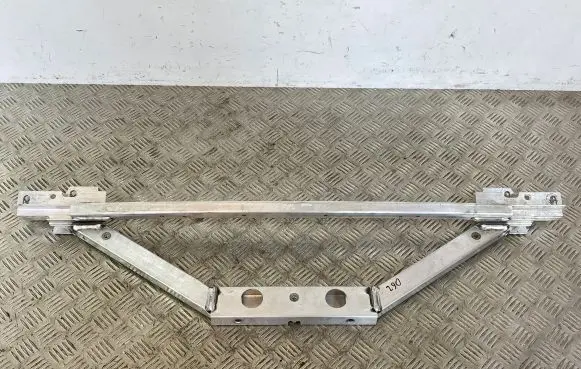 Jeep Grand Cherokee WL Other engine bay part 48162AA