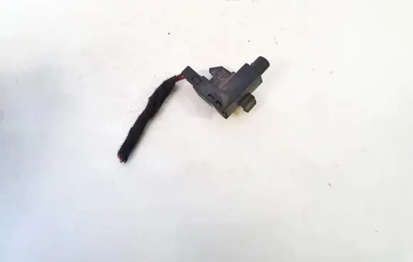 Volkswagen Golf Plus Sensor 1J0947561