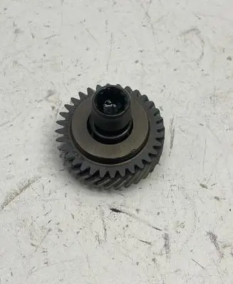 Audi A4 S4 B8 8K Oil pump balance shaft 03G103488N 03G130580H