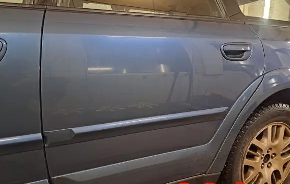 Subaru Outback Rear door 33A