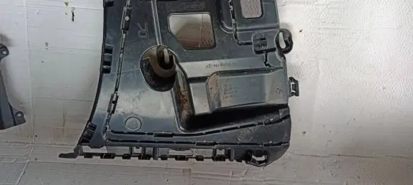 BMW 4 F32 F33 Bumper support mounting bracket corner 7428732