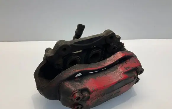 Mercedes-Benz CLS C219 Front brake caliper
