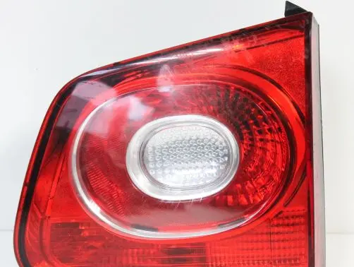Volkswagen Tiguan Tailgate rear/tail lights 5N0945094C