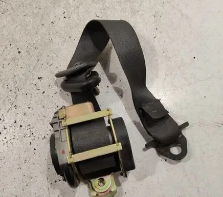 Renault Laguna II Rear seatbelt B508658