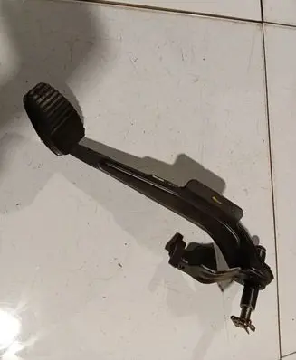 Peugeot 407 Brake pedal 9654164980