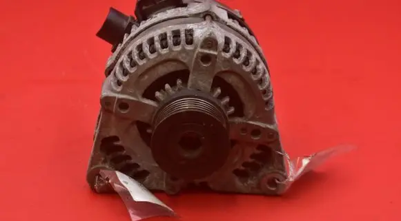 Volvo V50 Generator/alternator 0986049171