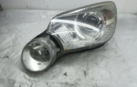 Skoda Yeti (5L) Headlight/headlamp 5L1941015B 030124828100