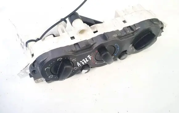 Ford Focus Climate control unit 3m5t19980ad 3m5t-19980-ad