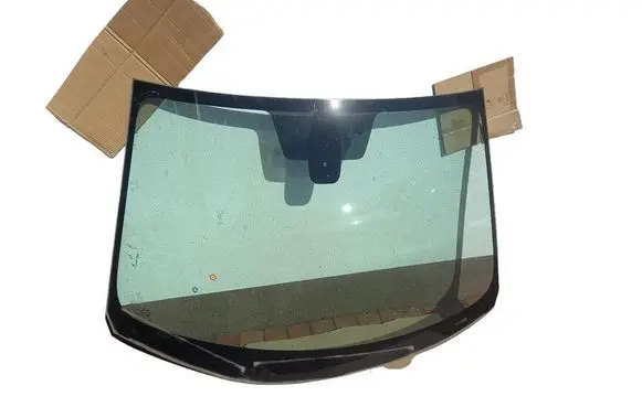 Renault Laguna I Front windscreen/windshield window brak