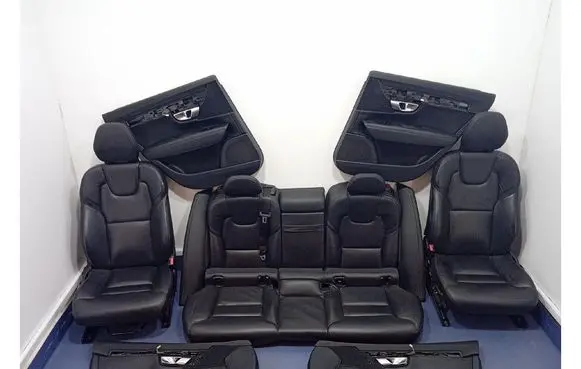 Seat set