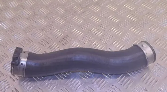 BMW 1 E81 E87 Intercooler hose/pipe 7797482