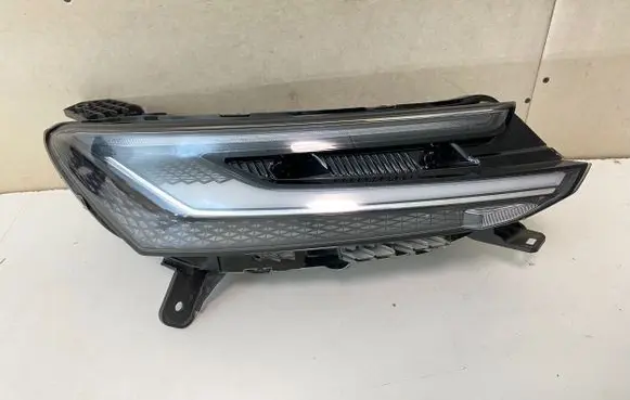 MG Marvel R Headlight/headlamp 10240161