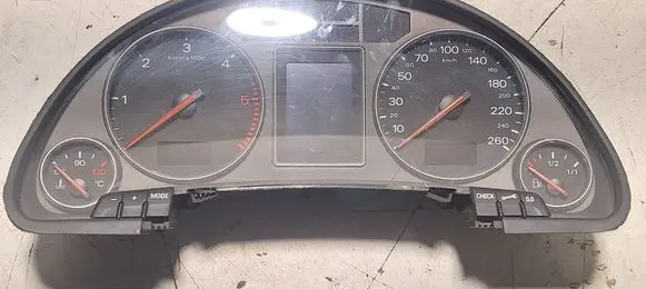 Audi A4 S4 B6 8E 8H Speedometer (instrument cluster) 0263626020D 8E09209000 13748029