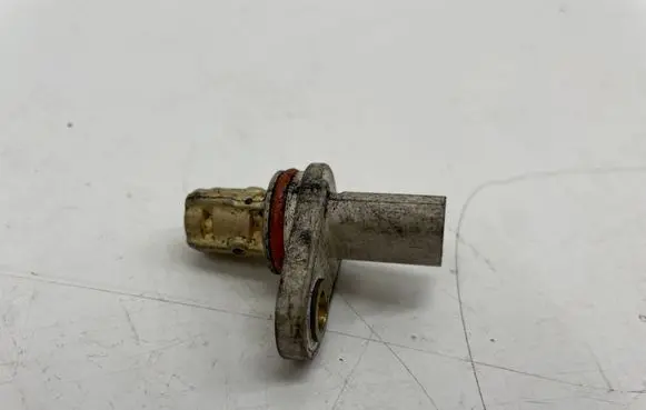 Opel Zafira B Camshaft position sensor 55566932