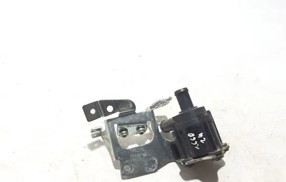 Volvo XC60 Electric auxiliary coolant/water pump 374121000