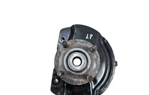 Mitsubishi Space Star Front wheel hub spindle knuckle