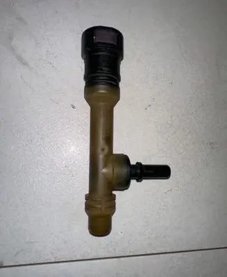 Volvo V40 Brake vacuum hose/pipe 31338581