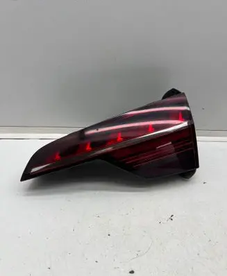 Audi A4 S4 B9 8W Tailgate rear/tail lights 8W9945094AA 81840201