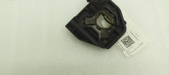 BMW 1 F20 F21 Radiator mount bracket 7600541