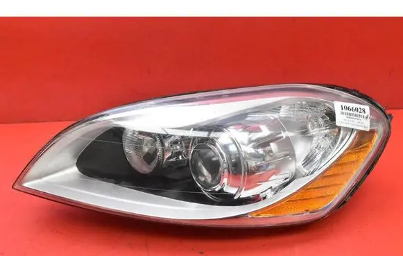 Volvo XC60 Headlight/headlamp 30763135