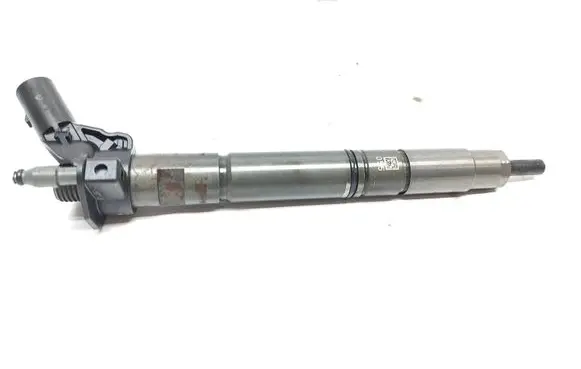 Audi A6 C7 Fuel injector 059130277CR 0445117042
