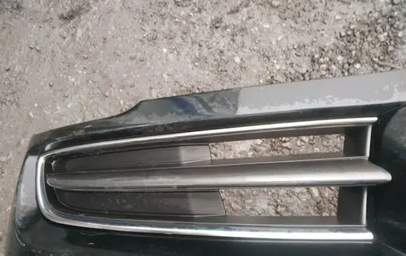 Front bumper lower grill