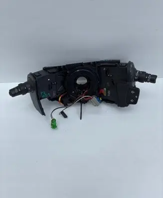 Renault Clio III Headlight wiper switch PZ021
