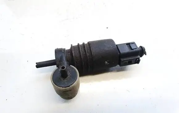 Audi 100 S4 C4 Windscreen/windshield washer pump 4a0955651