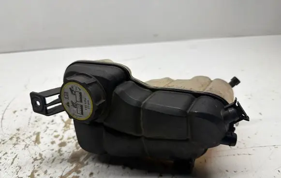 Volvo XC70 Coolant expansion tank/reservoir cap 