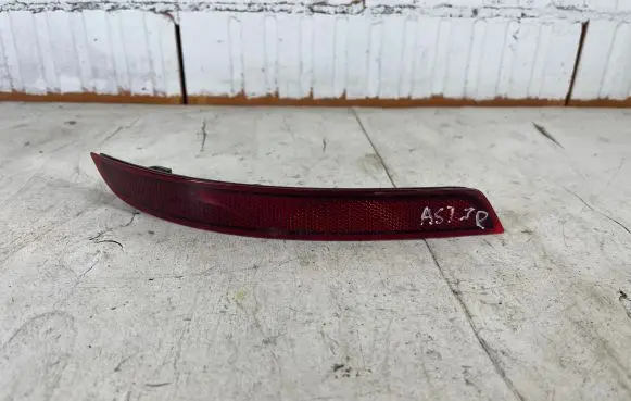 Opel Astra J Rear tail light reflector 13282239