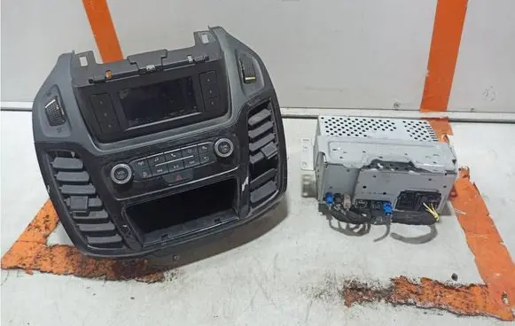 Ford Transit - Tourneo Connect Radio/CD/DVD/GPS head unit KT1T18D832BV KT1T18B955EB