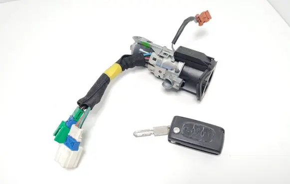 Peugeot 607 Ignition lock 9654570280