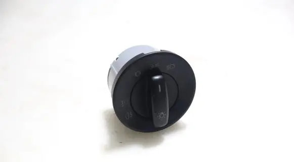 Skoda Octavia Mk2 (1Z) Light switch