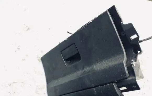 Ford Galaxy Glove box 6m21u06010