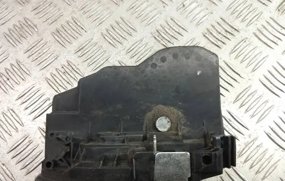 BMW 4 F32 F33 Front door lock 7229458