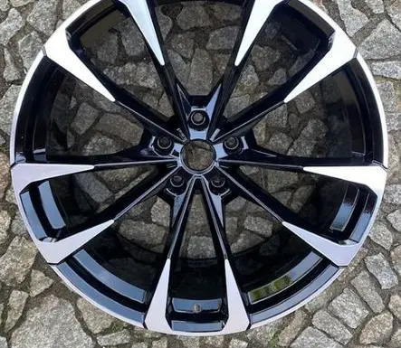 Lamborghini Urus R23 light alloy rim 4ML601025