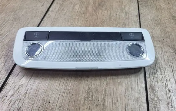 Mercedes-Benz C W204 Rear seat light A2048204901