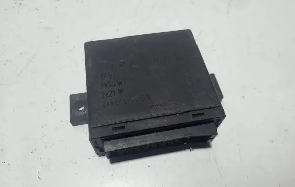 Volkswagen Golf IV Light module LCM 410203013003 09135156 400902710