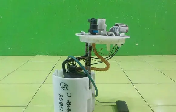 Opel Zafira C In-tank fuel pump 662535942