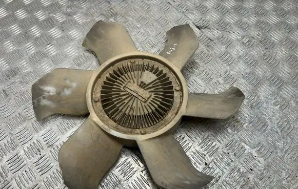 Mitsubishi Pajero Viscous fan clutch ME298542