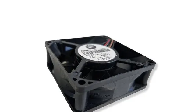BMW 5 F10 F11 Engine control unit/module fan 6983075 8Z27E1 AX6983075