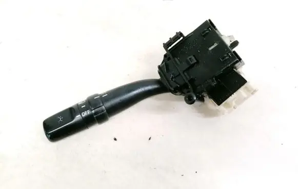 Toyota Avensis Verso Indicator stalk 173650