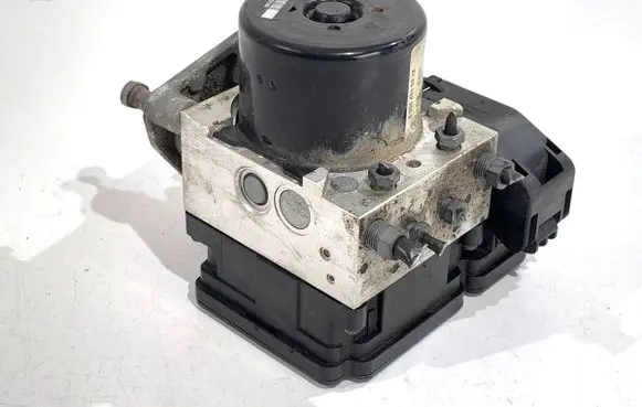 Mercedes-Benz GLK (X204) ABS Pump A2044315312