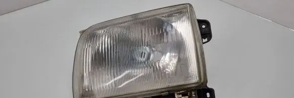 Nissan King Cab, Navara Headlight/headlamp 032151173