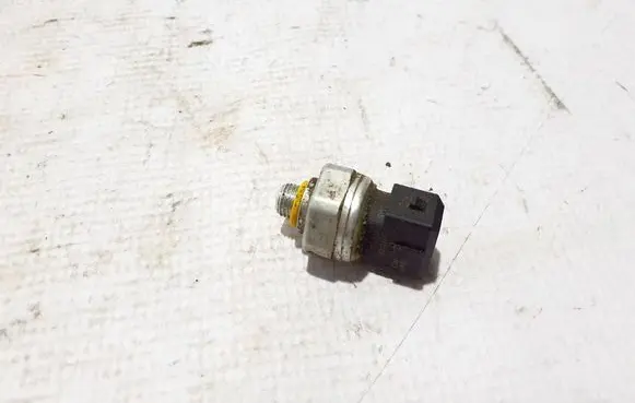 Air conditioning (A/C) pressure sensor