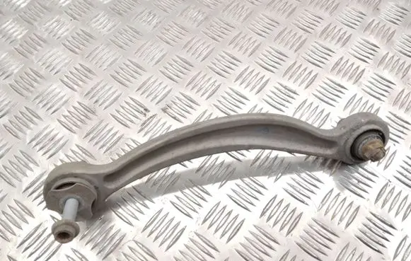 Rear control arm