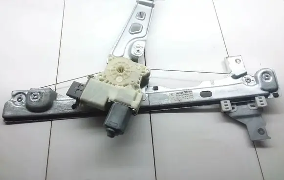 Peugeot 5008 Front door electric window regulator 9682808980 912025106